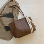 Wholesale Women Fashion Casual Retro Solid Color Large Capacity Tote Bag - Image 5