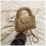 Wholesale Simple Solid Color Chain Shoulder Bag - Image 7
