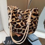 Women Fashion Cute Large-Capacity Leopard Plush Shoulder Bag - Image 6