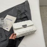 Women Fashion Casual Solid Color Rhombus Square Chain Shoulder Bag - Image 6