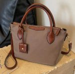 Wholesale Women Fashion Simple Nylon Large Capacity Handbag - Image 2
