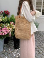 Wholesale Hollow Crochet Floral Women Woven Bag - Image 7
