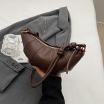 Wholesale Women Autumn Winter Vintage Cattle Dumpling Bag - Image 7