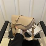 Wholesale Women Fashion Underarm Saddle Bag - Image 11