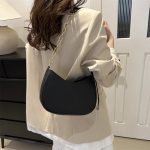 Wholesale Fashion Women Retro Shoulder Bag - Image 6