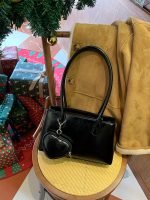 Wholesale Women Fashion Casual Solid Color Love Pendant Shoulder Bag - Image 7