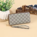 Wholesale Women Simple Fashion Vintage Letter Printing Zipper Long Purses - Image 18