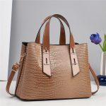 Women Fashion Casual Solid Color Crocodile Pattern Large Capacity Handbag - Image 6