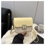 Wholesale Women Fashion Casual Small Square Chain Crossbody Bag - Image 8