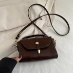 Wholesale Women Fashion Retro Simple Solid Color Crossbody Bag