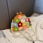 Wholesale Creative Woven Floral Pearl Chain Crossbody Bag