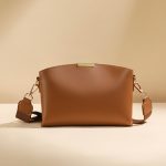 Wholesale Women Casual Simple Solid Color Wide Strap Zipper Crossbody Bag - Image 7