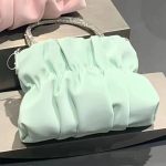 Wholesale Women Fashion Creased Cloud Bag Chain Crossbody Bag - Image 8
