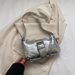 Wholesale Street Fashion Rivet Chain Shoulder Bag - Image 8