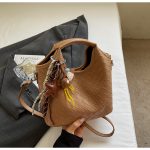 Women Fashion Solid Color Woven Large Capacity Pendant Handbag - Image 8