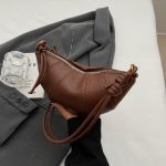 Wholesale Women Autumn Winter Vintage Cattle Dumpling Bag - Image 8