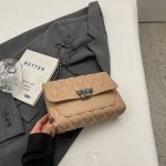 Women Fashion Casual Solid Color Rhombus Square Chain Shoulder Bag - Image 8