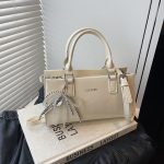 Wholesale Women Fashion Elegant Solid Color Bowknot Pendat Handbag