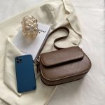 Wholesale Women Fashion Flap Portable Underarm Saddle Bag - Image 9