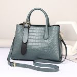 Wholesale Women Fashion Elegant Genuine Leather Crocodile Pattern Diana Bag - Image 9