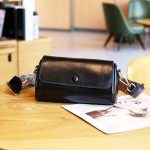 Wholesale Women Fashion Retro Cylinder Leather Shoulder Bag - Image 7