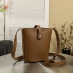 Wholesale Women Soft Leather Crossbody Mobile Phone Bag - Image 9