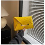 Women Fashion Personality Solid Color Clutch Bag - Image 15