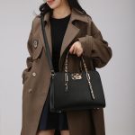 Wholesale Women Casual Simple Solid Color Large Capacity Handbag - Image 9