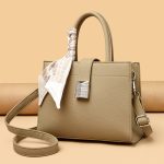 Wholesale Women Fashion Casual Solid Color Litchi Pattern Handbag - Image 9