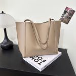 Wholesale Women Fashion Casual Simple Solid Color Large Capacity Tote Bag - Image 10