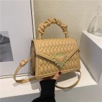 Fashion Heart Flip Square Shoulder Bag - Image 10