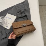 Women Fashion Casual Solid Color Rhombus Square Chain Shoulder Bag - Image 9
