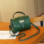 Wholesale Women Retro Premium Leather Handbag Messenger Bag - Image 10