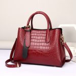 Wholesale Women Fashion Elegant Genuine Leather Crocodile Pattern Diana Bag - Image 10