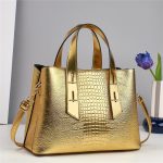Women Fashion Casual Solid Color Crocodile Pattern Large Capacity Handbag - Image 3