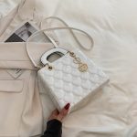Wholesale Women Fashion Solid Color Heart Diamond Square Handle Crossbody Bag - Image 10