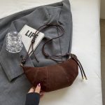 Wholesale Autumn And Winter Women Retro Frosted Dumpling-Shaped Crossbody Bag - Image 10