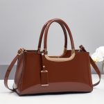 Wholesale Women Fashion Casual Solid Color Patent Leather Handbag - Image 3
