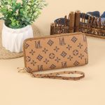 Wholesale Women Simple Fashion Vintage Letter Printing Zipper Long Purses - Image 12