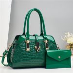 Wholesale Women Fashion Casual Solid Color Bag Crocodile Pattern Platinum Bright Leather Handbag Set - Image 8