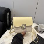 Wholesale Women Fashion Casual Small Square Chain Crossbody Bag - Image 2