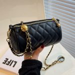 Wholesale Women Fashion Casual Solid Color Rhomboid Cylinder Chain Crossbody Bag
