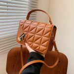 Wholesale Women Fashion Simple Solid Color Rhombic Chain Small Square Crossbody Bag