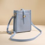 Wholesale Women Fashion Casual Woven Printed Crossbody Bag