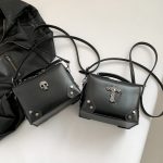 Wholesale Women Fashion Gothic Rivet Skull Crossbody Bag - Image 2