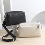 Wholesale Women Fashion Simple Solid Color Large Capacity Crossbody Bags - Image 2