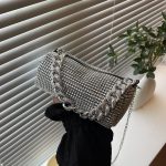Wholesale Women Fashion Metal Chain Rhinestone Crossbody Bag