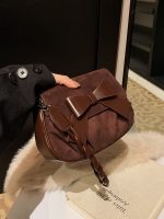 Wholesale Women Fashion Elegant Solid Color Pleated Bowknot Crossbody Bag - Image 3