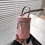 Wholesale Women Fashion Casual Solid Color Cylinder Bucket Chain Crossbody Bag