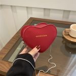 Wholesale Women Fashion Creative Solid Color Love-Shaped Chain Crossbody Bag